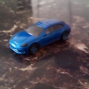Hot wheels Porsche panamera turbo-s